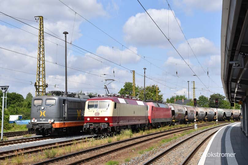 SEL 120 144 vor BLC 120 120 in Coswig bei Dresden am 22.07.2023