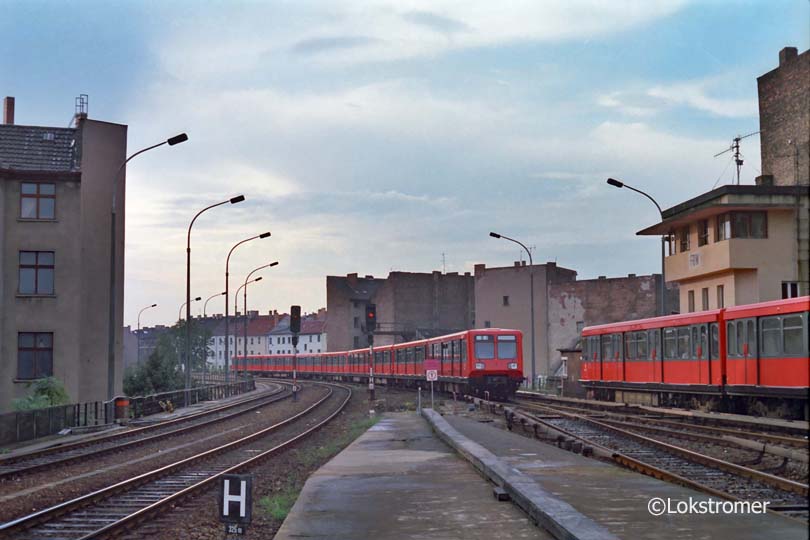 485 065 auf der Stadtbahn in Berlin-Friedrichstraße am 11.09.1993