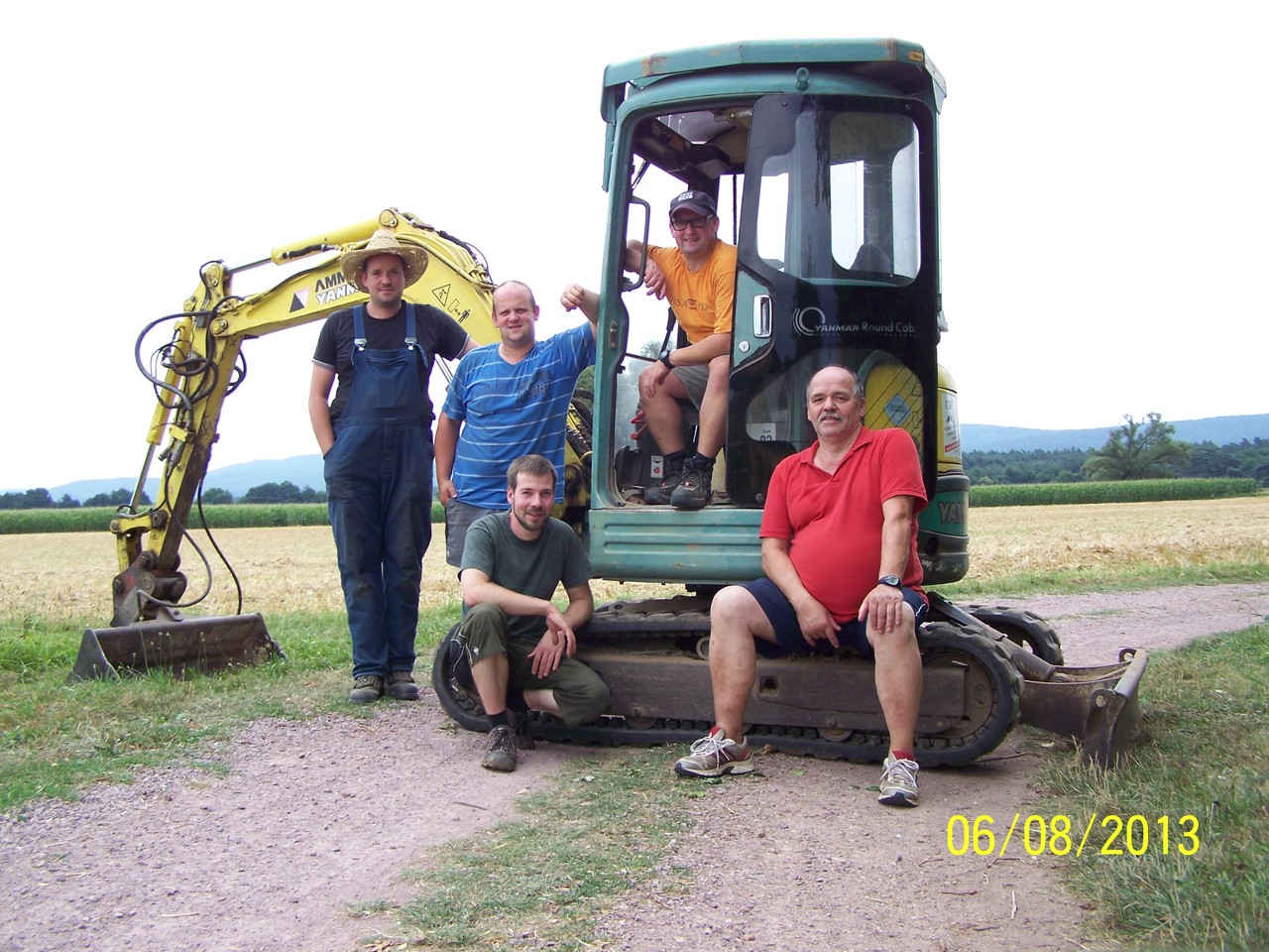Sonderarbeitseinsatz 2013 Danke an das Baggerteam