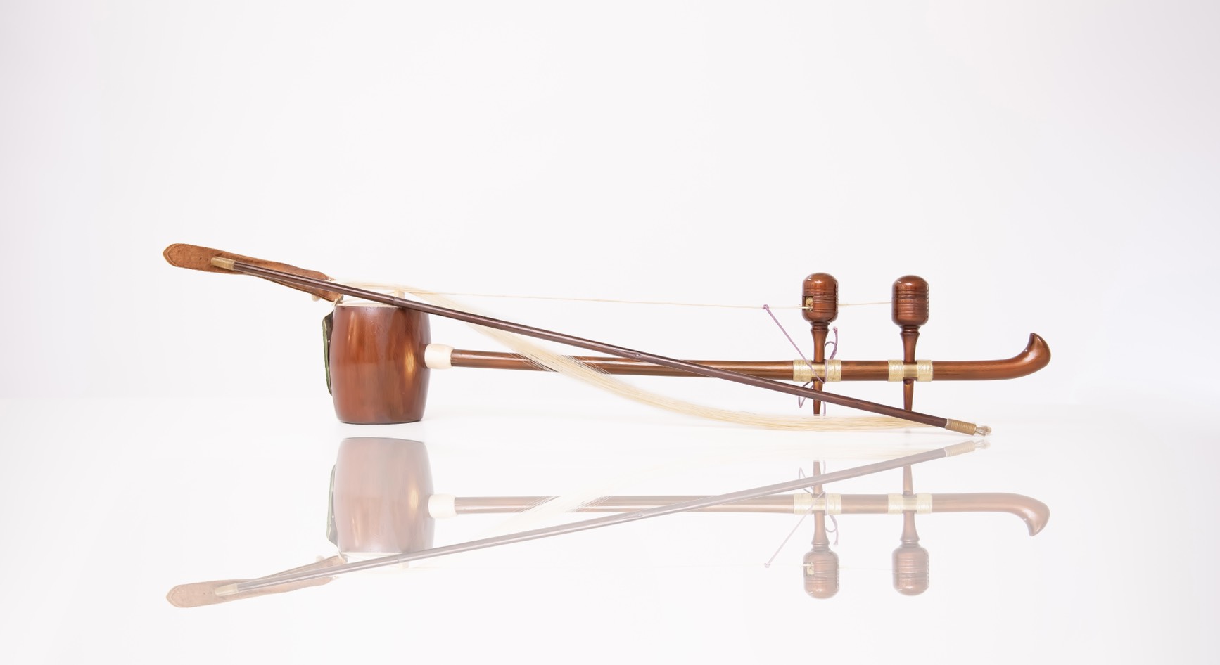 □□朝鮮の民族楽器 ヘグム 奚琴