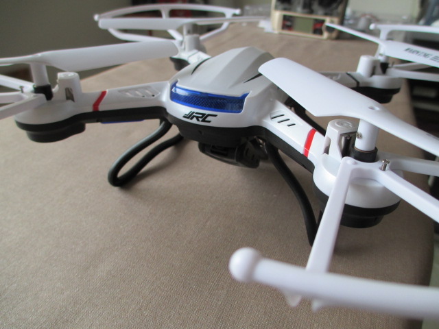 cup Opponent Frightening JJRC H12C review: quadrocopter with a 5-megapixel camera for $ 70 - User manuals for drones cup Opponent Frightening JJRC H12C review: quadrocopter with a 5-megapixel camera for $ 70 - User manuals for drones