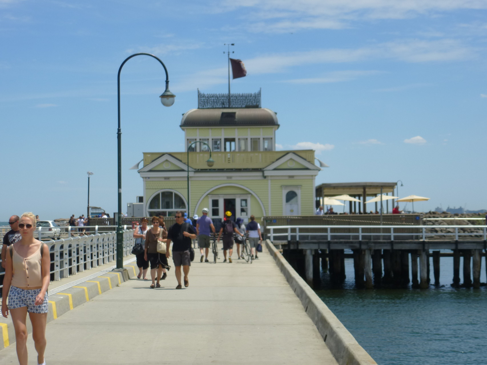 St. Kilda Beach am Pier bei den Pinguinen