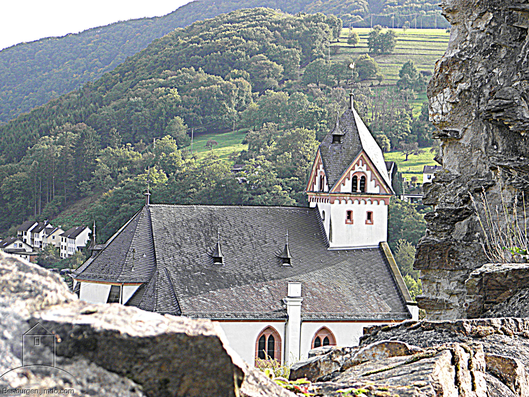 Pfarrkirche St. Kastor in  Dausenau.