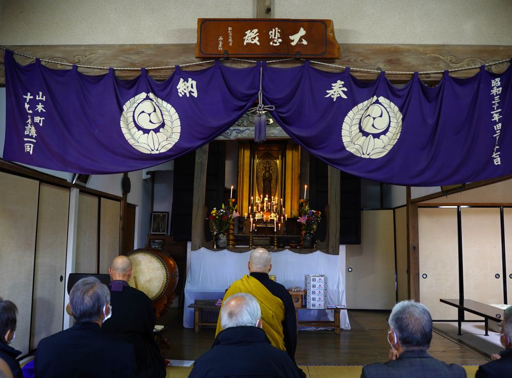 御開帳です。黄金の世界。