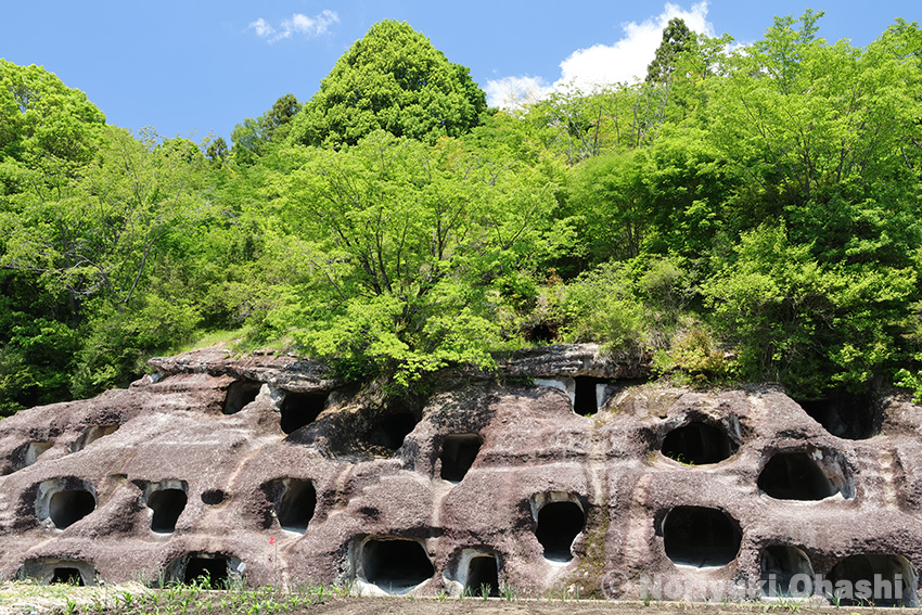 長岡百穴もうつのみや百景に選ばれている（5月16日）