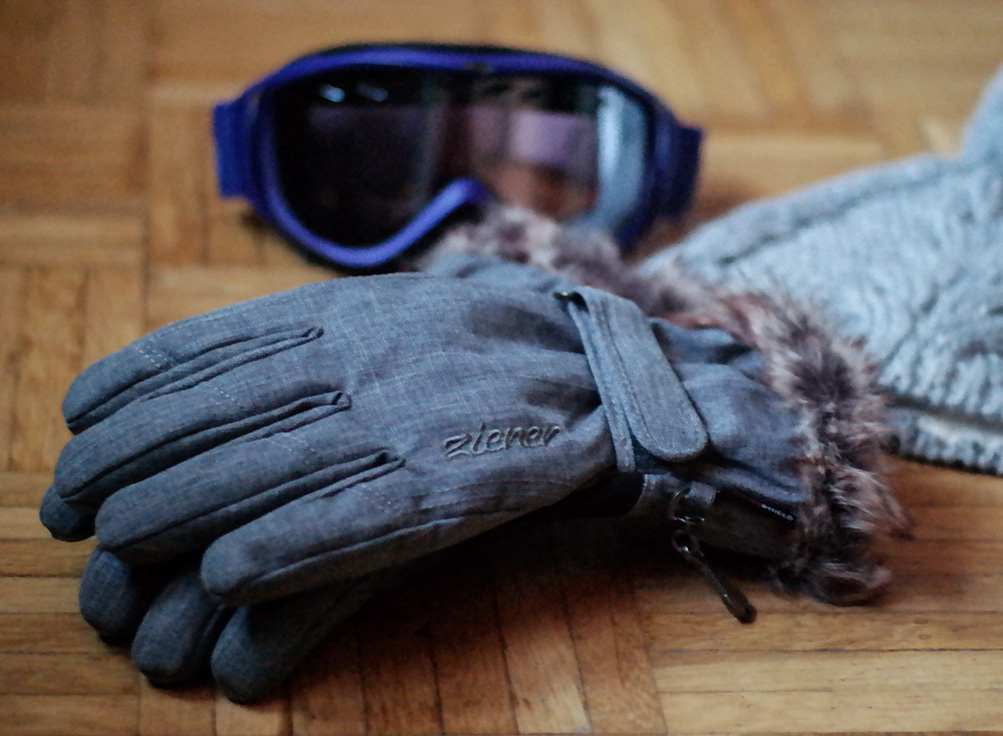Ready for Snow | Das Pisten Setup | Ski Handschuhe von Ziener | Wintermütze Eisbär | Goggle Skibrille Smith | hot-port.de | 30+ Style Blog