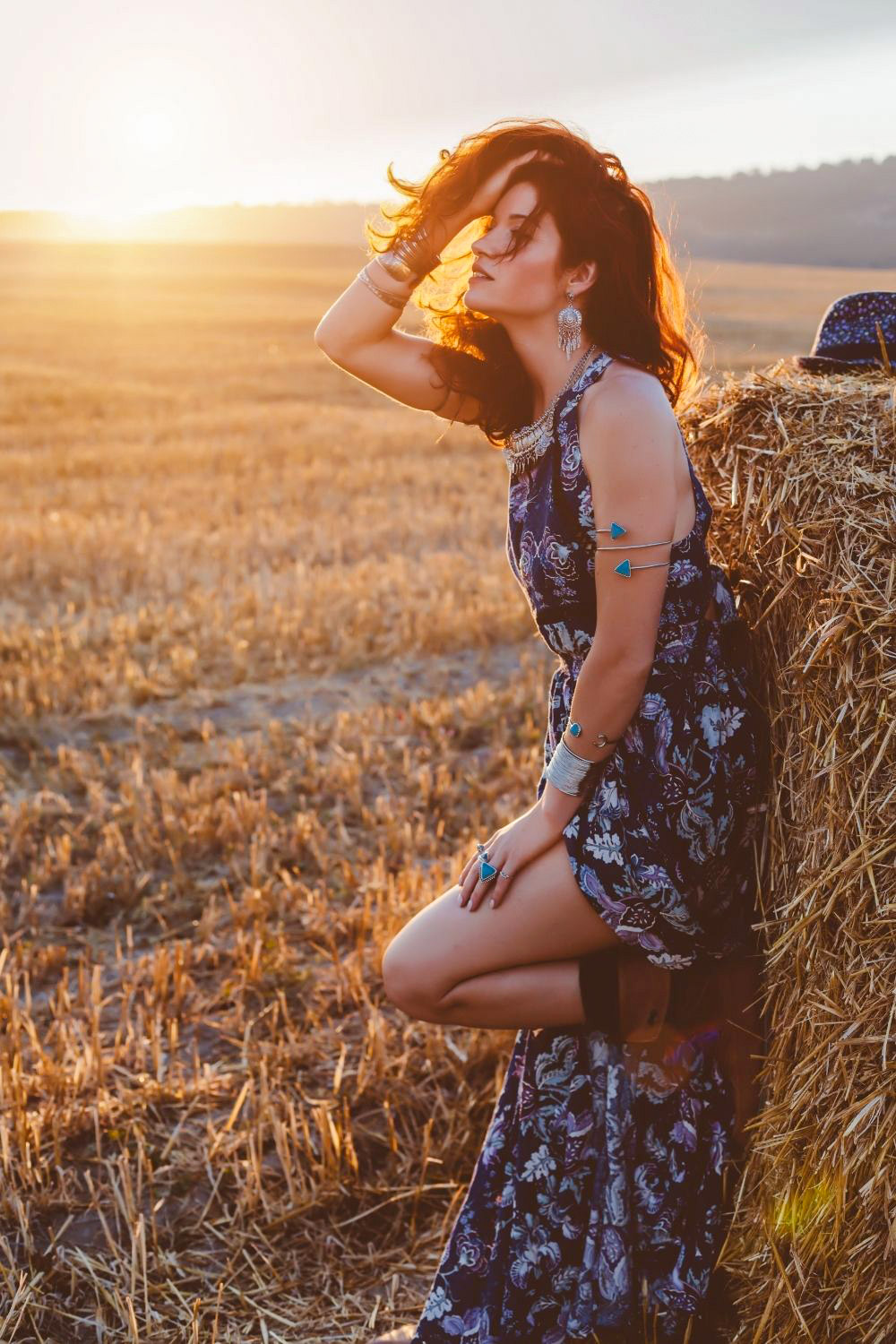 Romantisch verspielte Maxikleider sind der Trend des Sommers Hippe Maxikleider romantisch verspielt im Boho Style oder lässig cool im Alltagslook sind jetzt für schmales Geld im Sale zu haben. Es wird also Zeit für Romantik und ein paar tolle Schnäppchen, bevor sich der Sommer gänzlich dem Ende neigt | Hot Port Life & Style | 30+ Style Blog