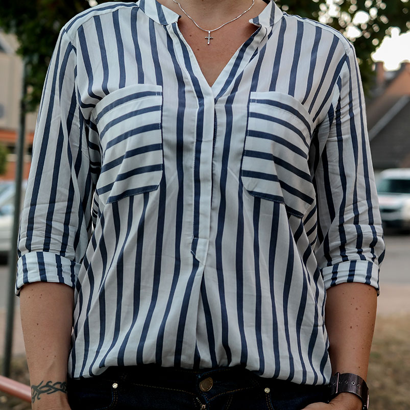 Style Trend Striped Blouse | Outfit Gestreifte Bluse & Schlagjeans | hot-port.de | 30+ Style Blog