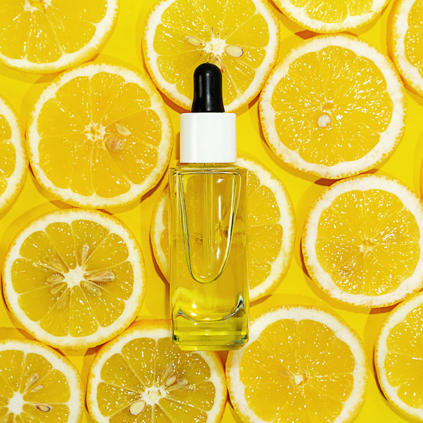 Glowmotion: Wie Ihr Eure Haut im Sommer zum Strahlen bringt? Natürlich mit dem Vitamin C Skninbooster | Hot Port Life & Style