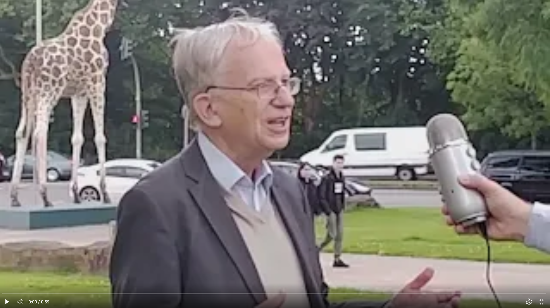 Dr. Peter Schütt fordert ein Dokumentations-Zentrum für die Völkerschauen von Carl Hagenbeck