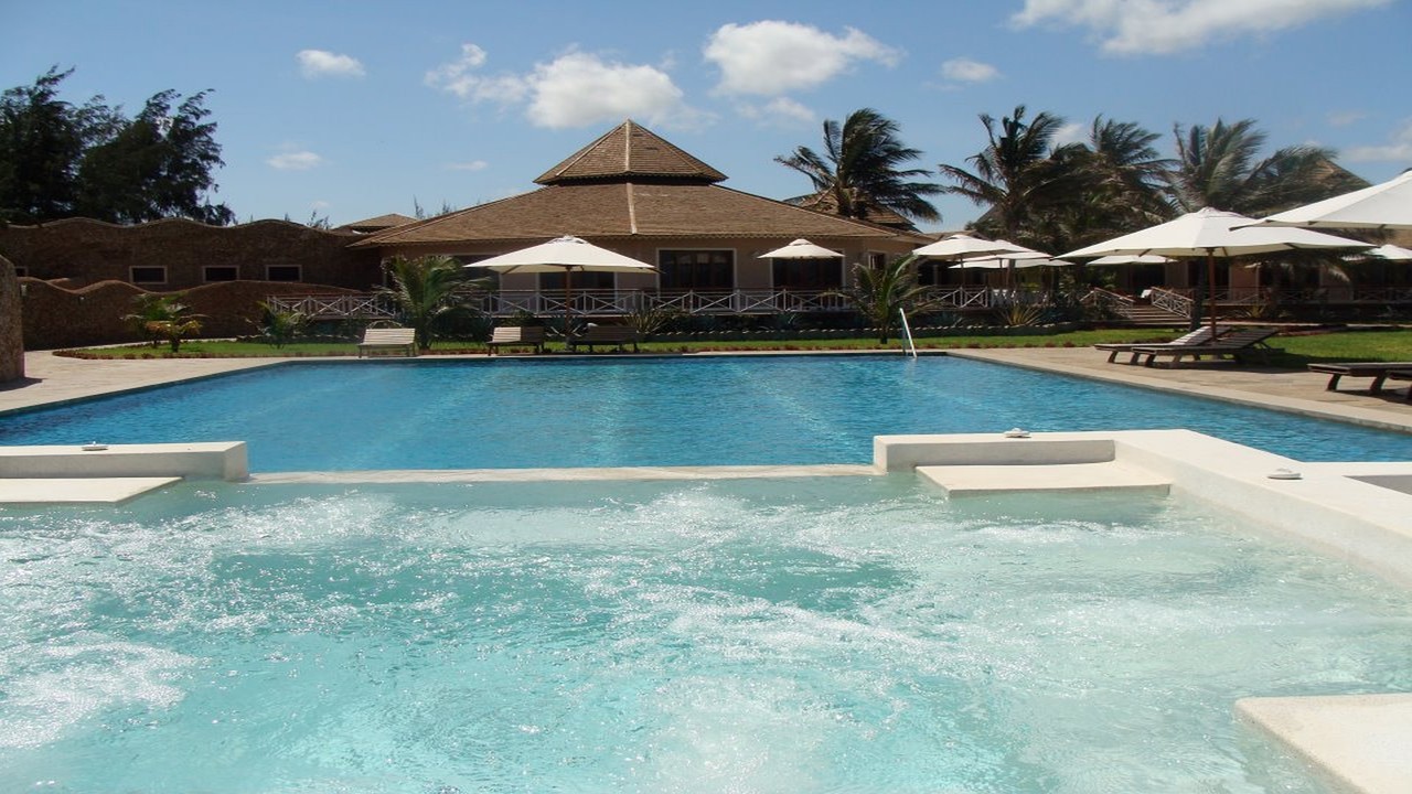 Holiday House Tembo Court Malindi - Olympic Pool. Casa Vacanze Tembo Court Malindi -  Piscina semi olimpionica