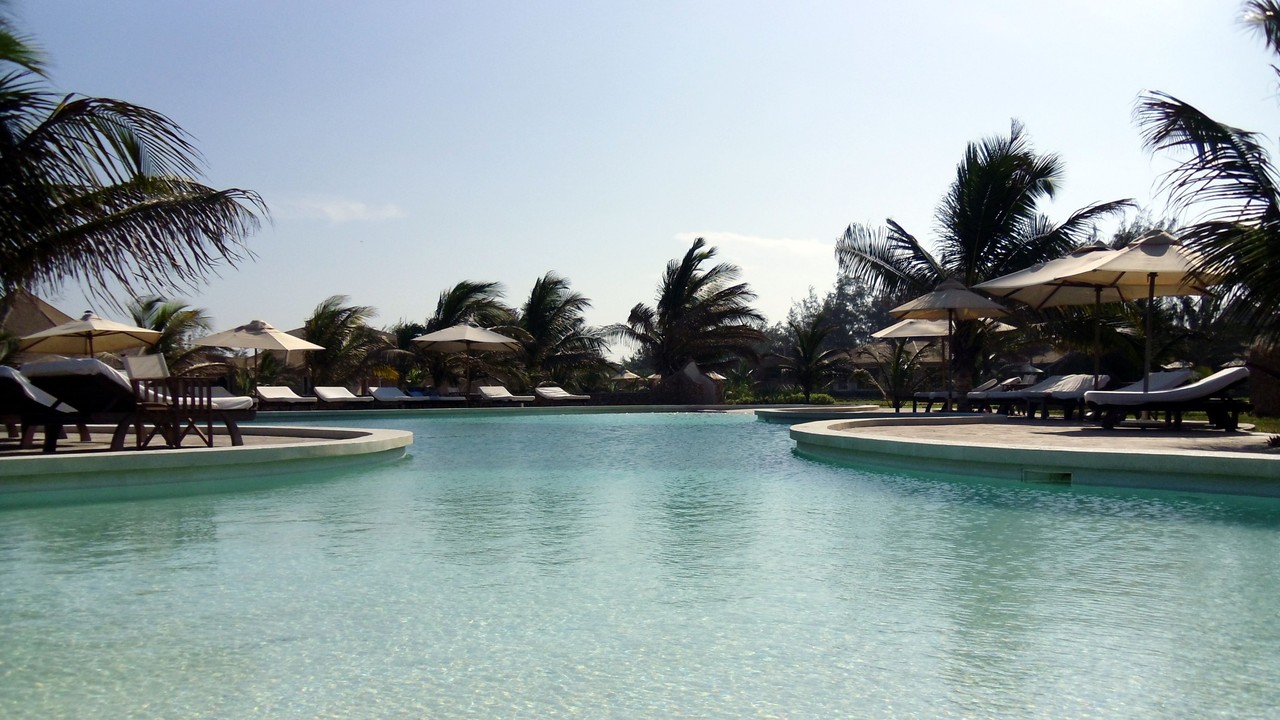 Holiday House Tembo Court Malindi - Beachfront Pool. Casa Vacanze Tembo Court Malindi -  Piscina fronte mare