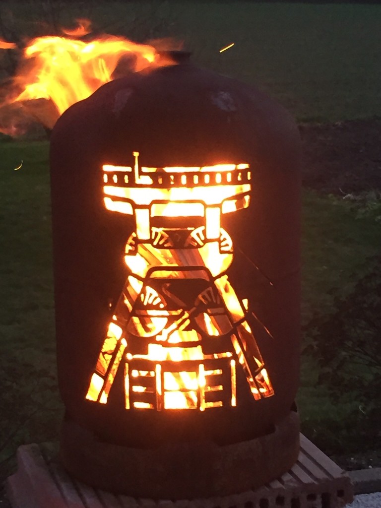 Feuertonne Grizzly Hergestellt Aus Einer Gasflasche Jmfeuer