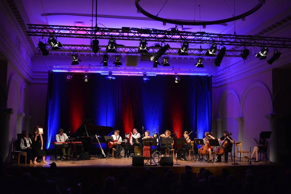 Kammerpop im Kolosseum beim Benefizkonzert für den Verein KinderSeelenNot