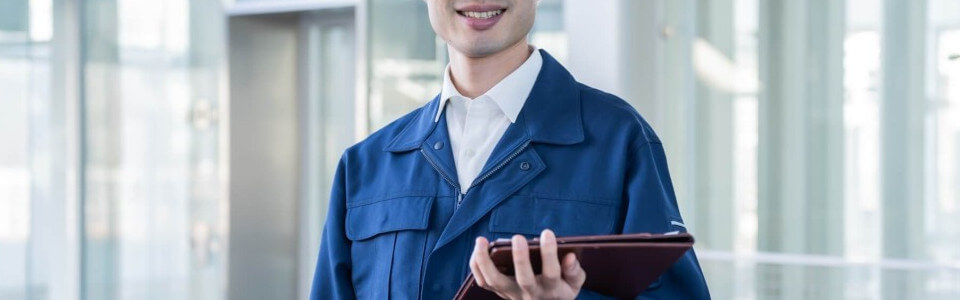 迅速な修理が重要！エレベーターのドアが故障する原因・対処法などを解説