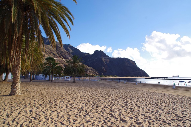 Teresitas Strand gehört auch zum echten Teneriffa dazu