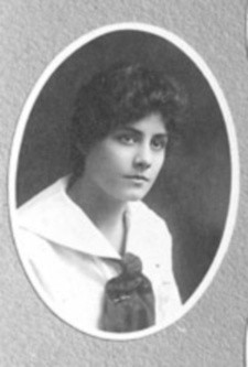 Irene´s 1916 Madison High School yearbook photo (Thanks to C.T.)