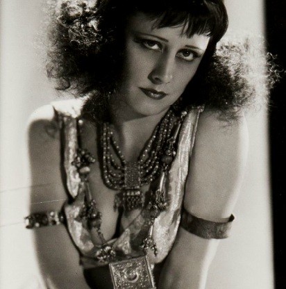 1930 - publicity Irene as "Salome" (Thanks to Christina)