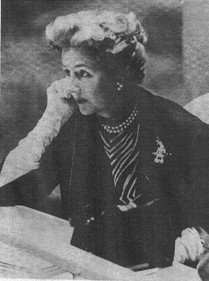 1958, February 24 - "Actress Found U.N. Exciting"
