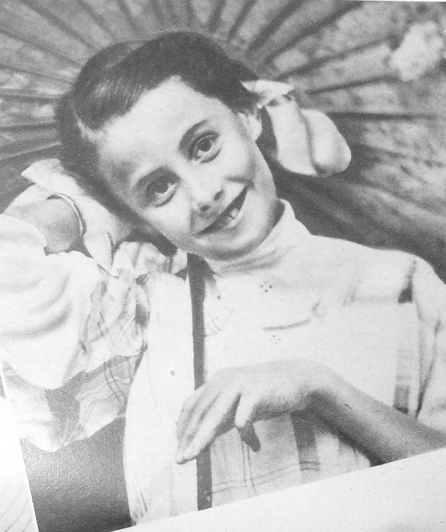 ca. 1908 (Thanks to Janine)