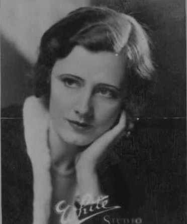 1930 - shot by the Broadway photographers "White Studio"