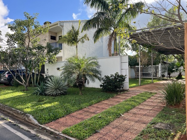 Wohnen nahe Asunción: Moderne Doppelhaushälfte in Gated Community mit Quincho #adler433