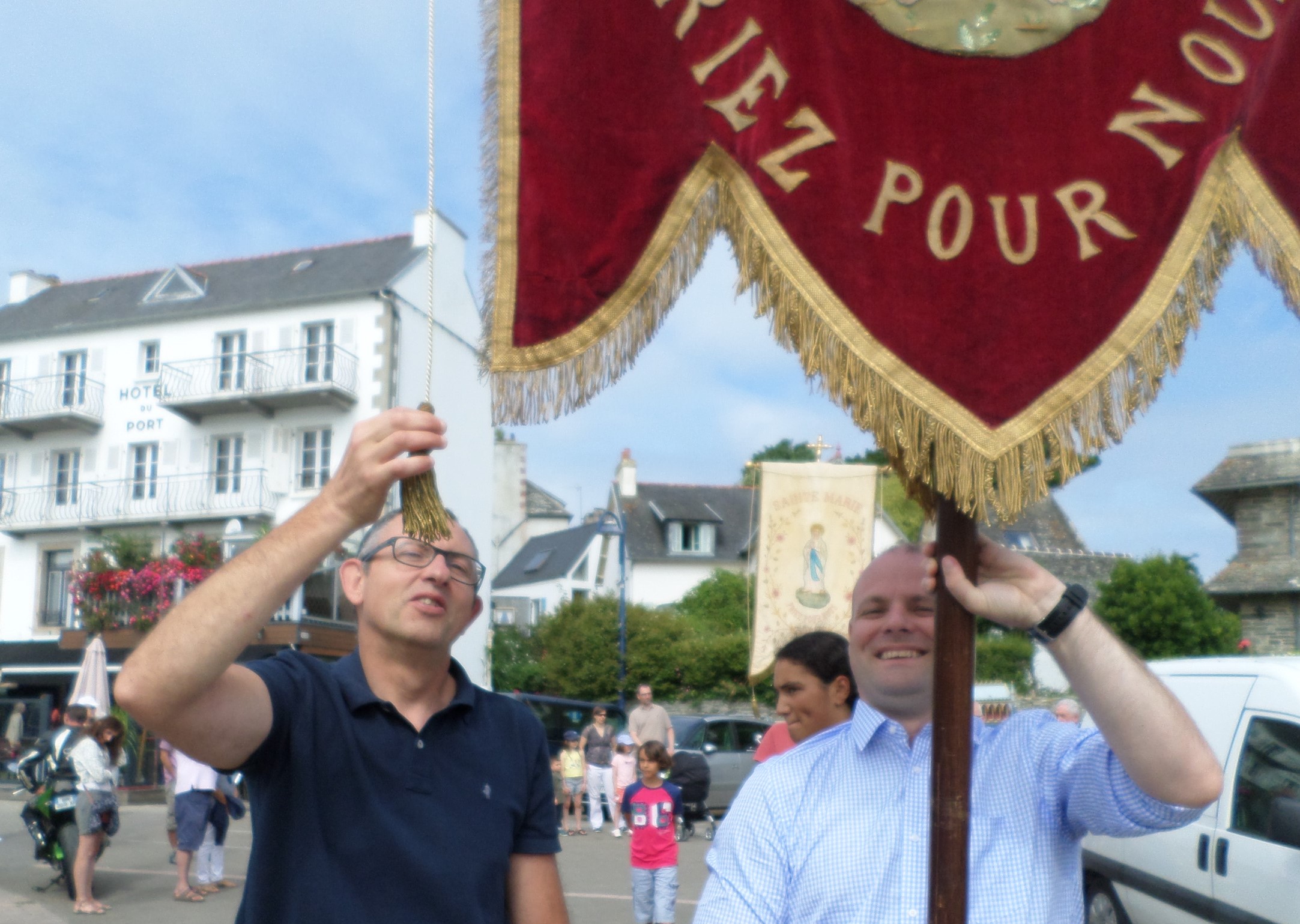 Cherchez l'erreur ! Et après, ca se vante de faire du sport et d'avoir des muscles ! Mouais...