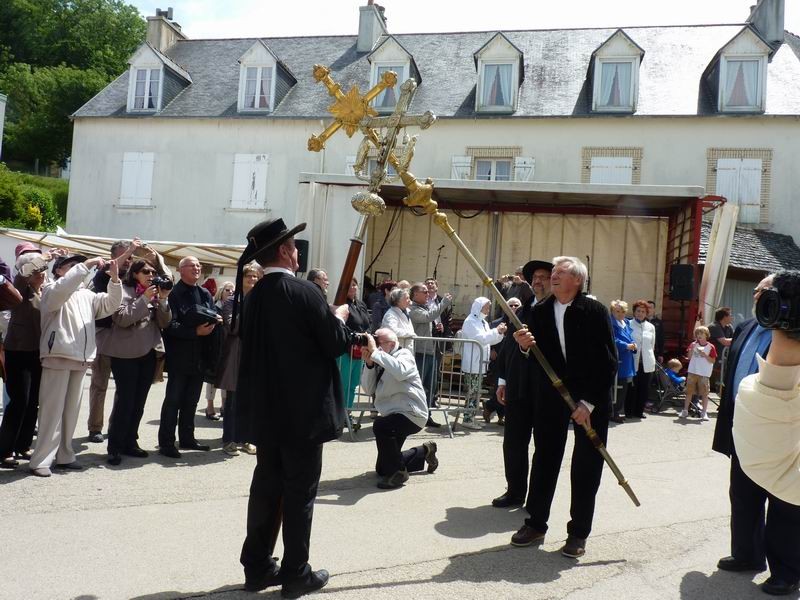 Le salut des croix (8)