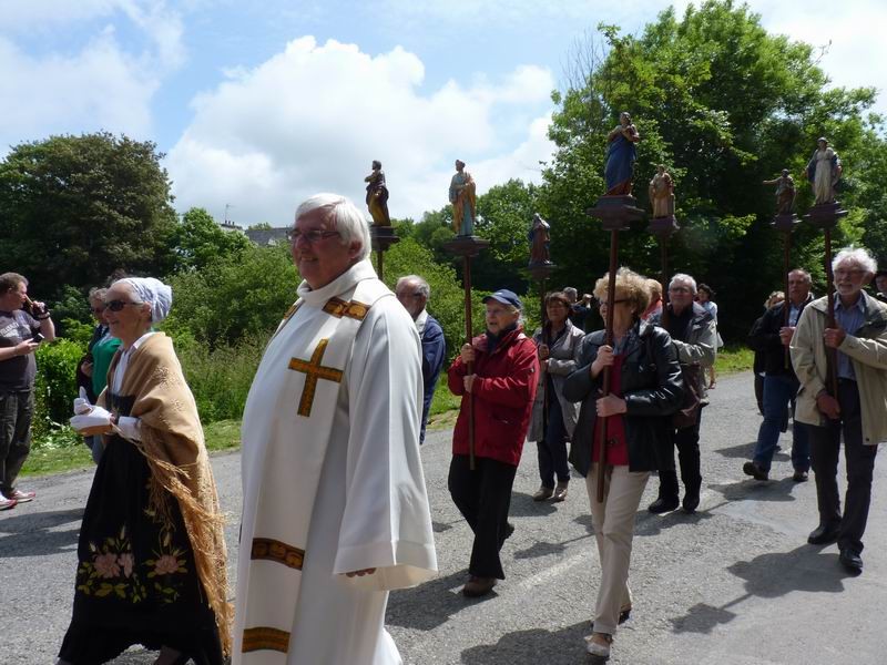 Les petits saints de Plougerneau (1)