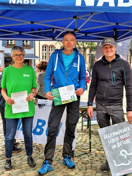 Erfolgreiche Unterschriftensammelaktion vom 20. Mai in Freiburg