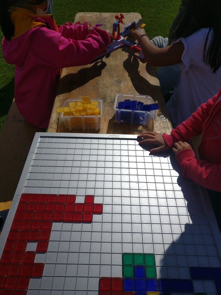 Blokus und Looping Louie.