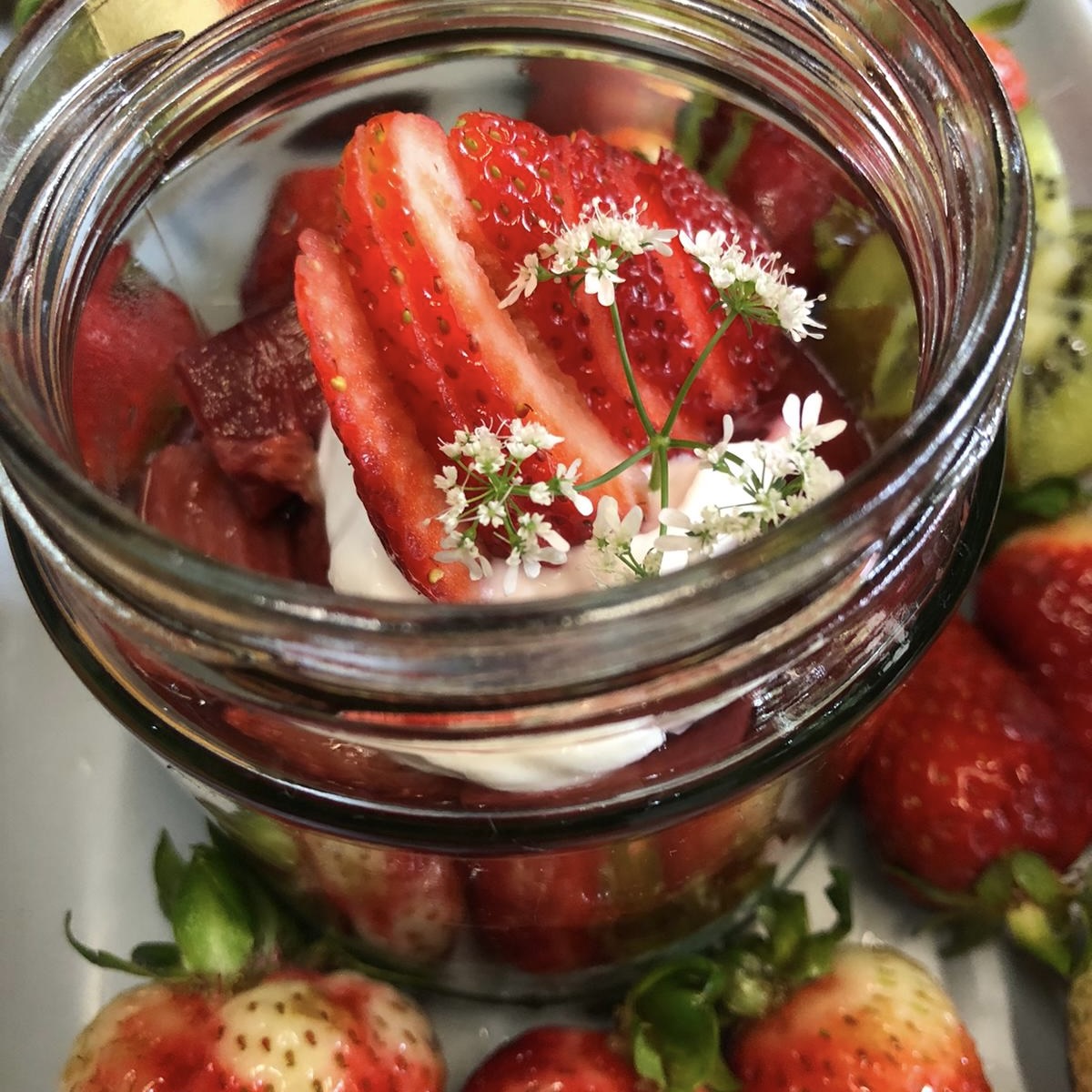 Chia Pudding with Stawberry & Rhubarb/Pear Compote 