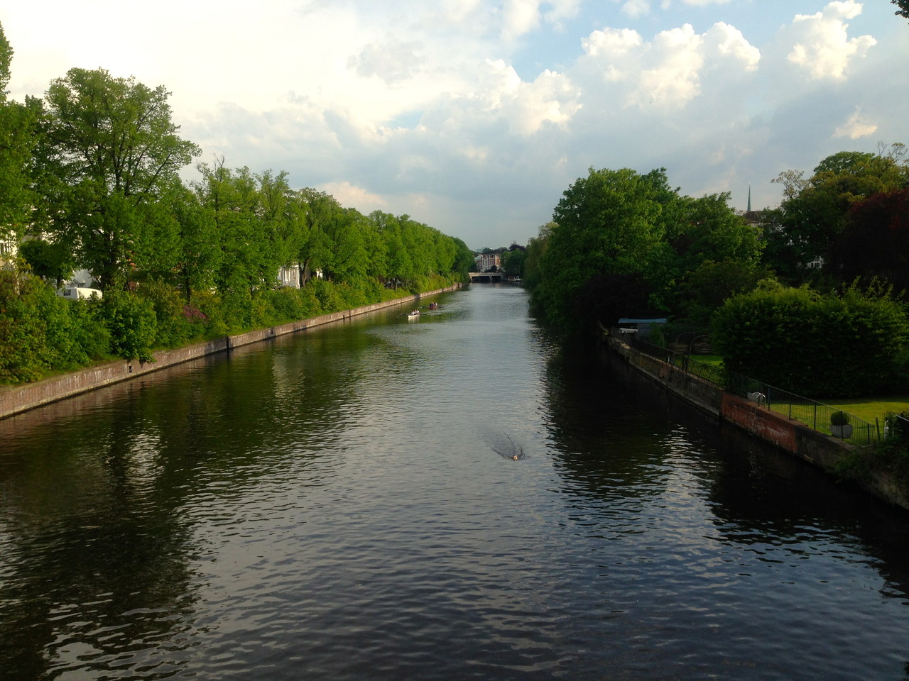 one of the many Alster sidearm canals