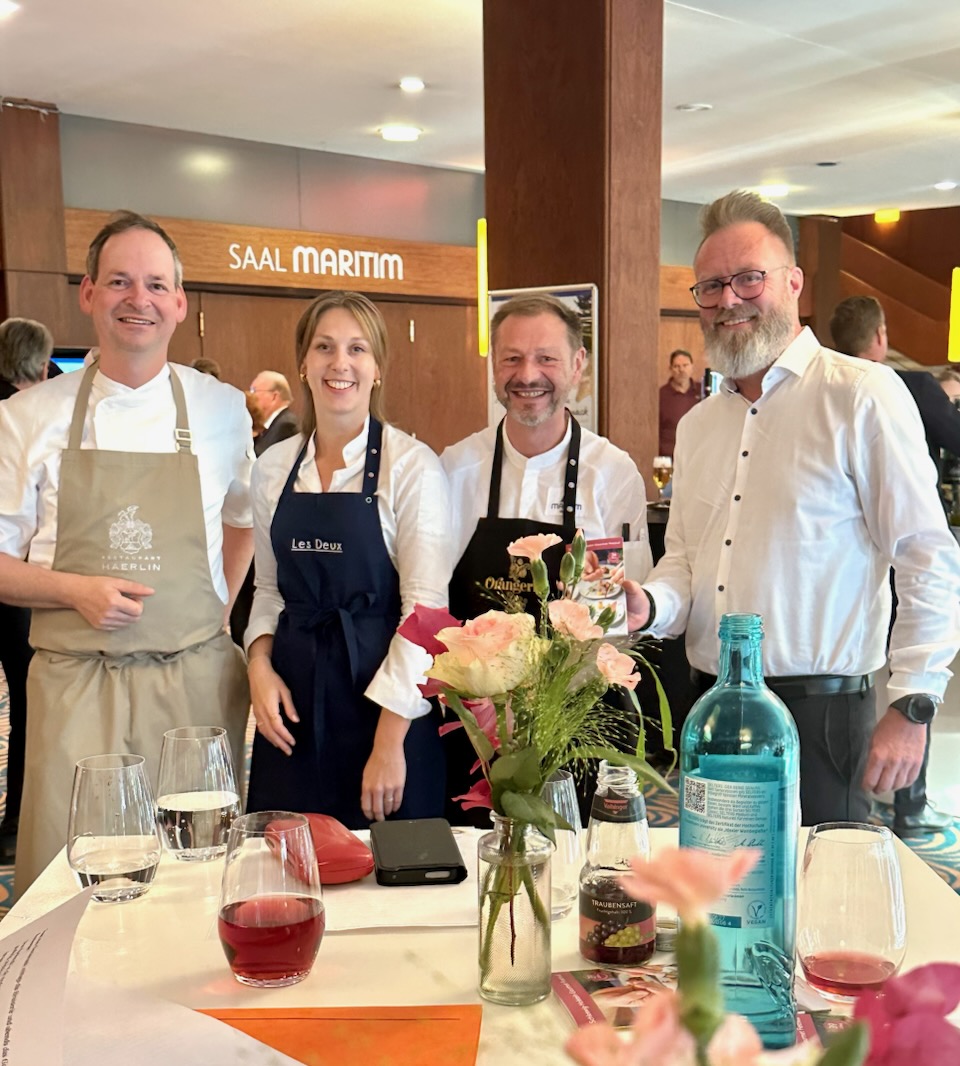 v.l. Christoph Rüffel, Nathalie Leblond, Thomas Lemke,  Minister Claus Ruhe Madsen - Foto:Boris Rogosch