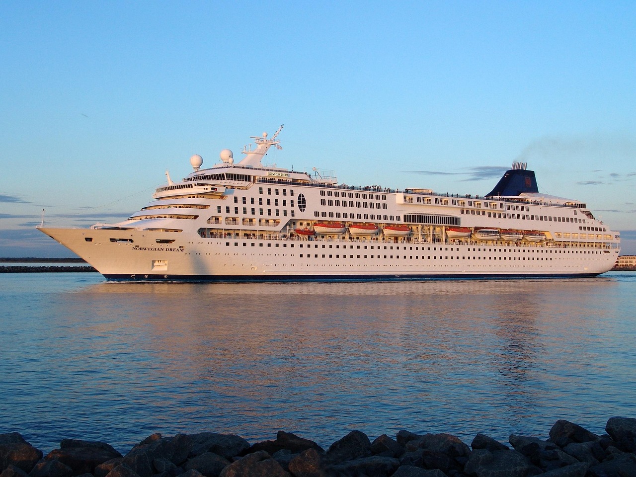 Private Shore Excursions in Sihanoukville for Seven Seas Mariner Guests