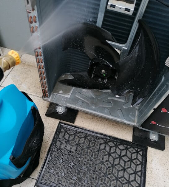 Nettoyage groupe extérieur climatiseur