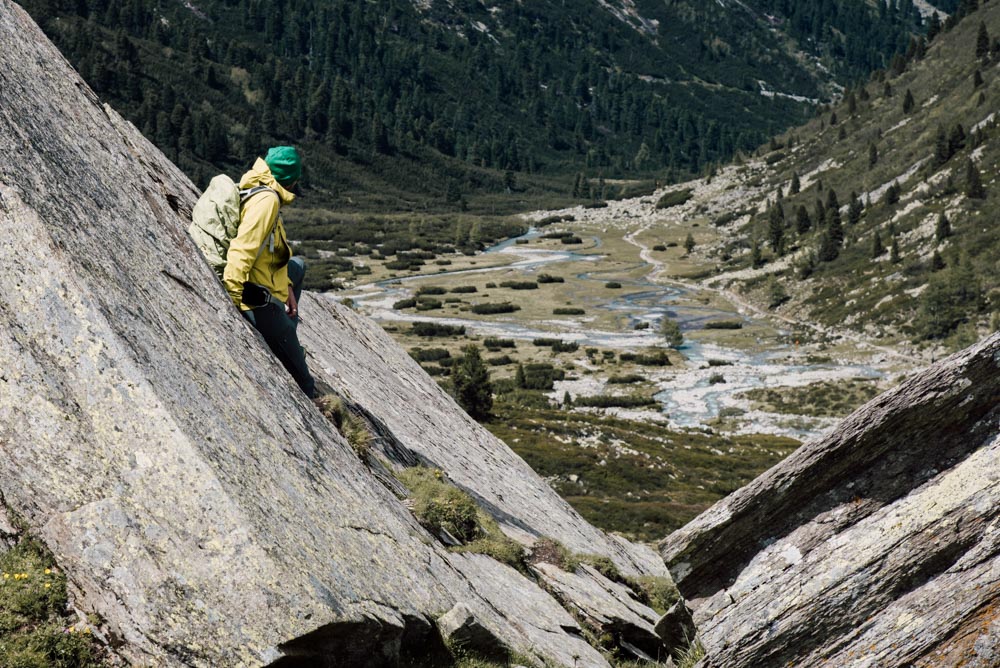 einfache Wanderung im Zillertal in atemberaubender Naturkulisse: vom Schlegeis Stausee, über den Zamser Grund zum Pfitscher Joch und den Pfitscher Joch Bergseen, Einkehr im ältesten Schutzhaus Südtirols, dem Pfitscher-Joch-Haus 