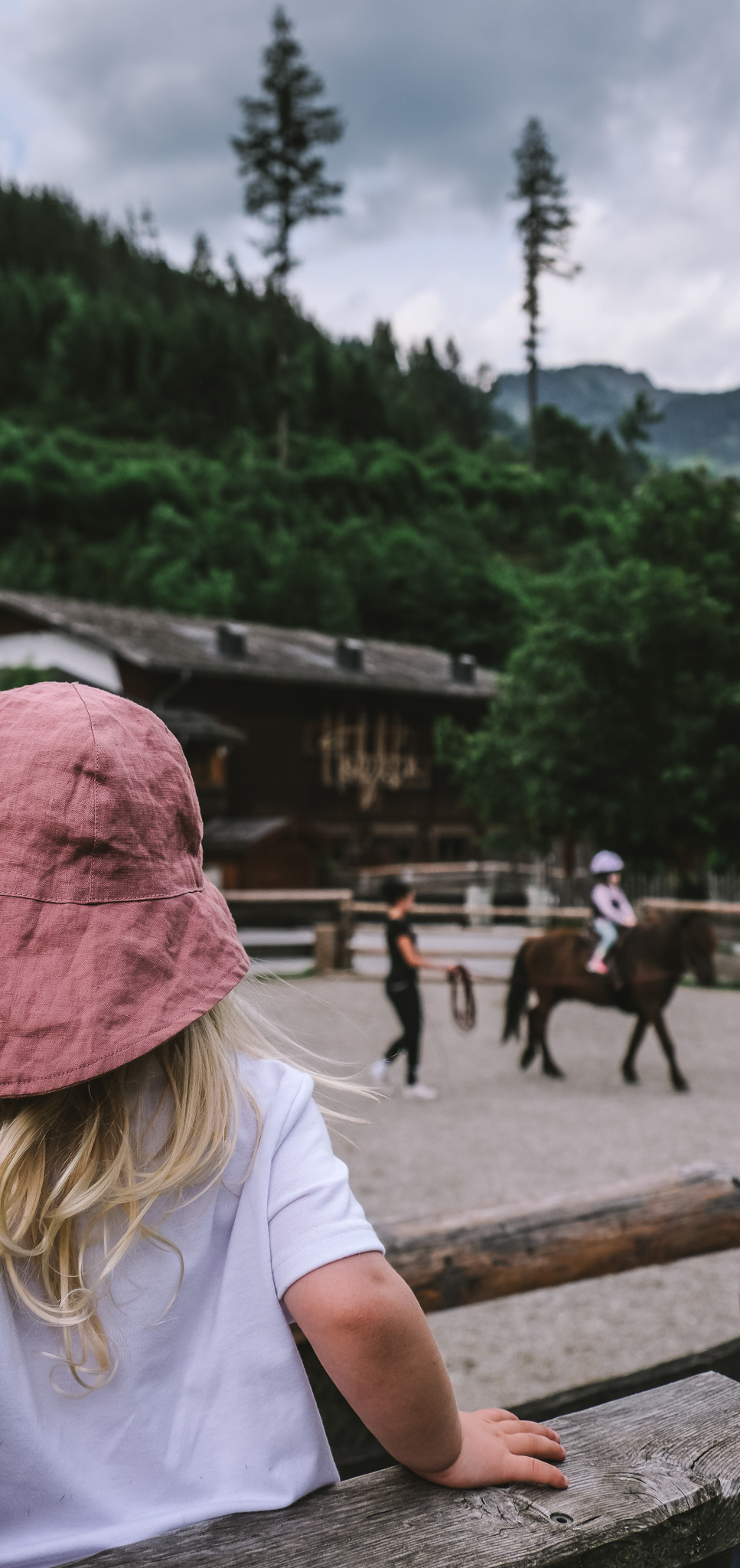 Hotelangebote in den Alpen – exklusive Bergunterkünfte, Wellnesshotels, Boutiquehotels und Apartments für Urlaub in Südtirol, Bayern und Tirol mit besonderen Angeboten - Mountain Hideaways
