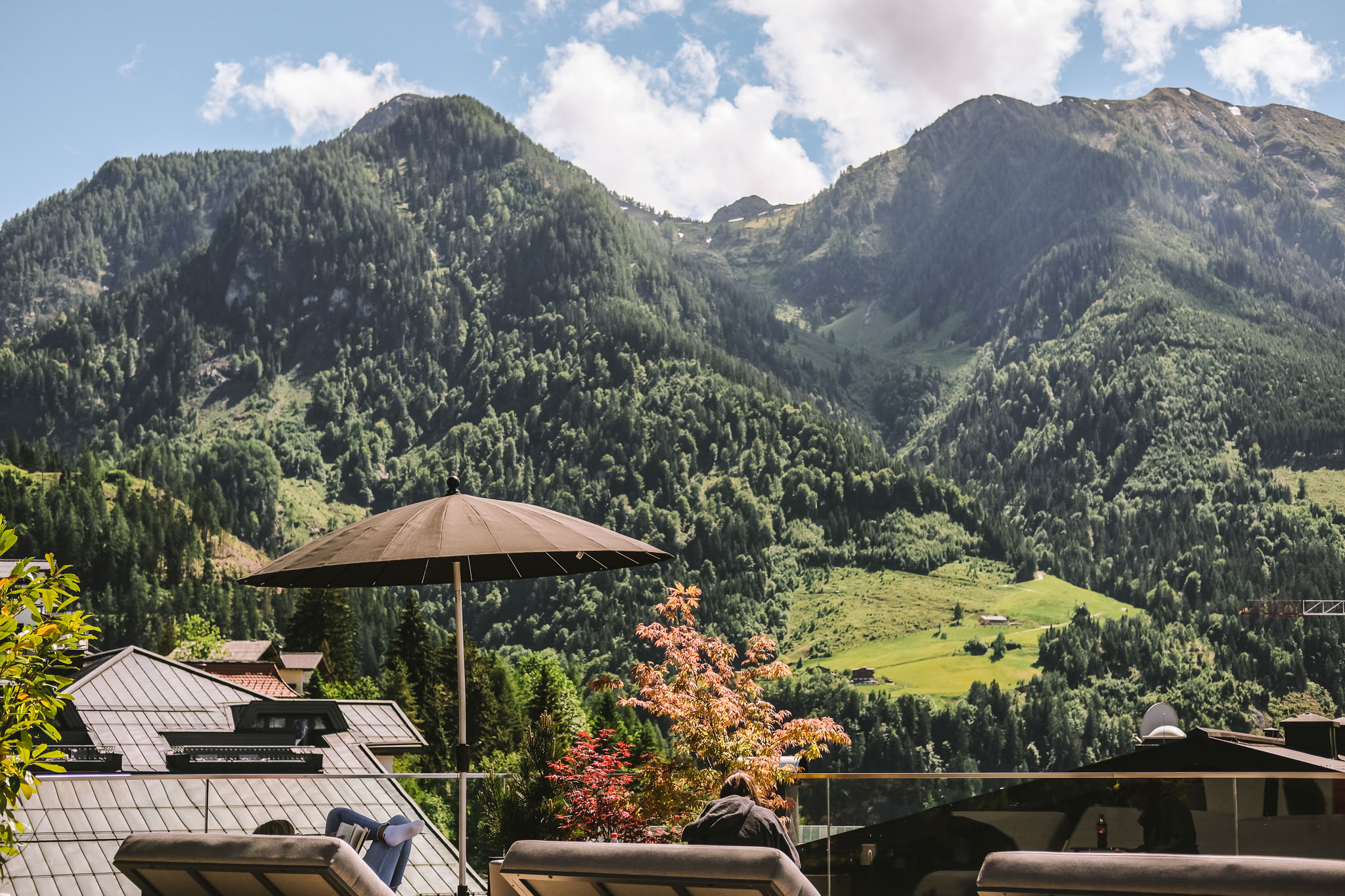 Blick in die Berge vom Sonnendeck