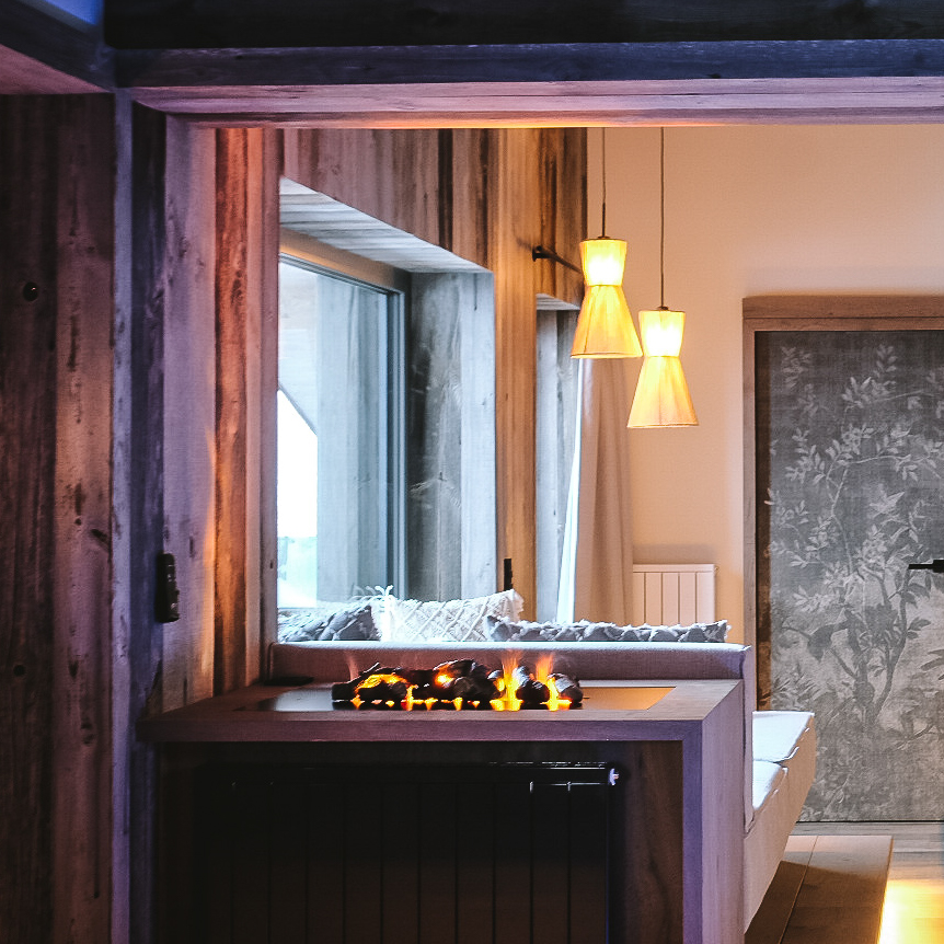 aprun • Alpine Boutique Hideaway with Panoramic Views & Rooftop Spa, Mountain Hideaways © Mela Hipp