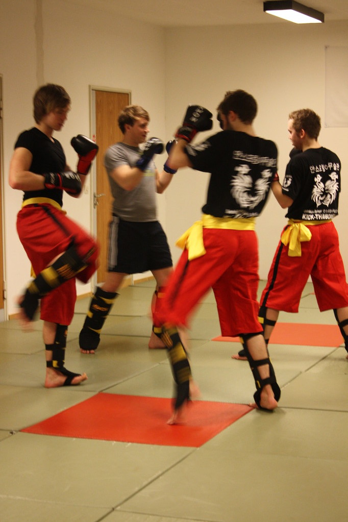 Kick-Thaiboxen, Sportschule Jan Springer