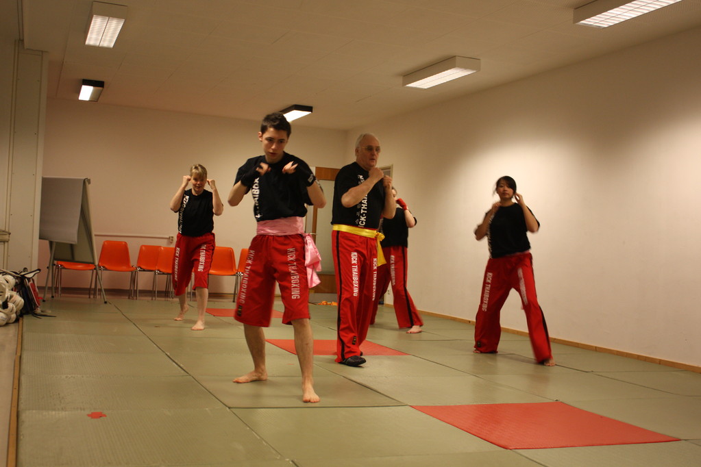 Kick-Thaiboxen  - Prüfung 04.März 2011 -Sportschule Jan Springer