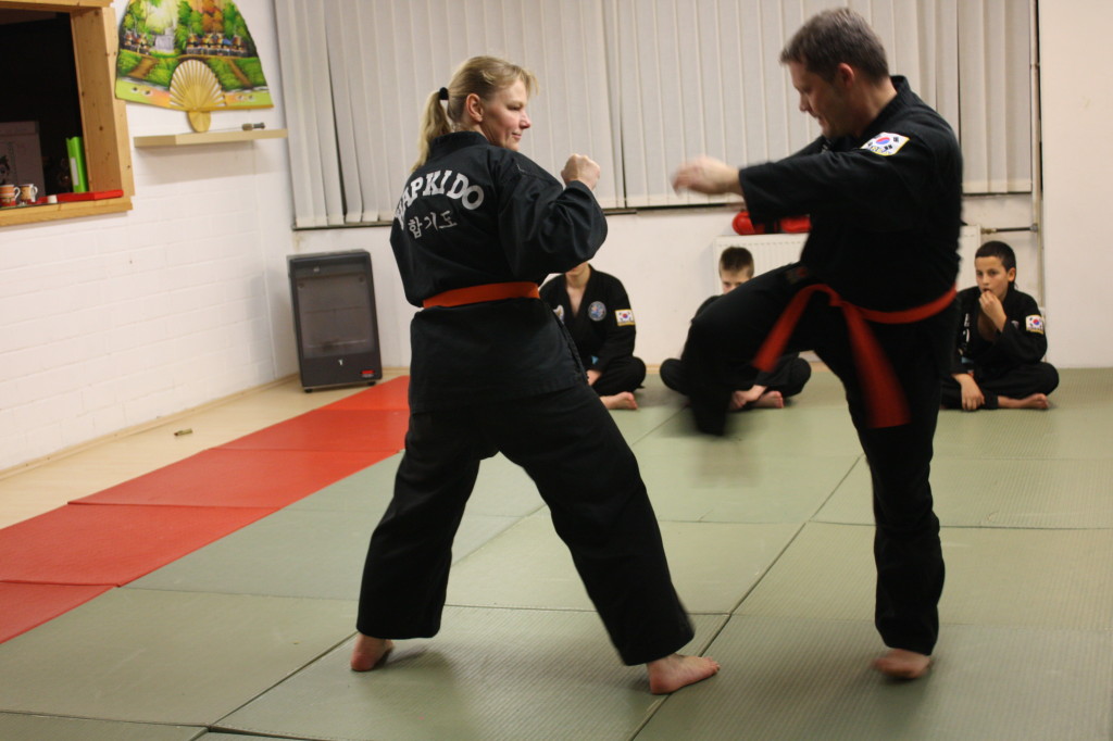 Kuksool Hapkido - Prüfung 4.Dezember 2009 - Sportschule Jan Springer