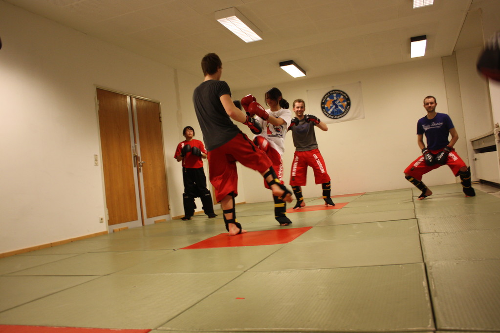 Kick-Thaiboxen, Sportschule Jan Springer