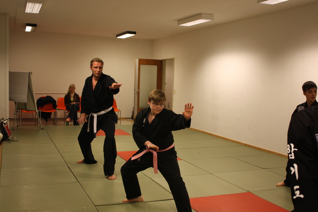 Kuksool Hapkido - Prüfung 04.März 2011 -Sportschule Jan Springer