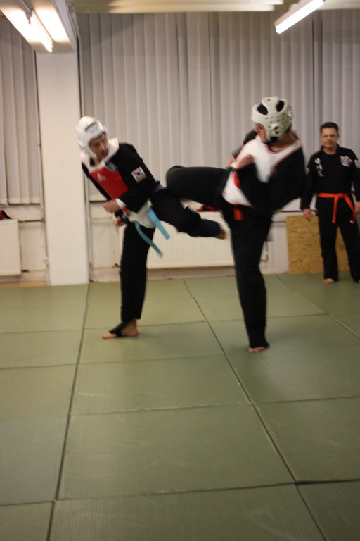 Kuksool Hapkido - Prüfung 4.Dezember 2009 - Sportschule Jan Springer