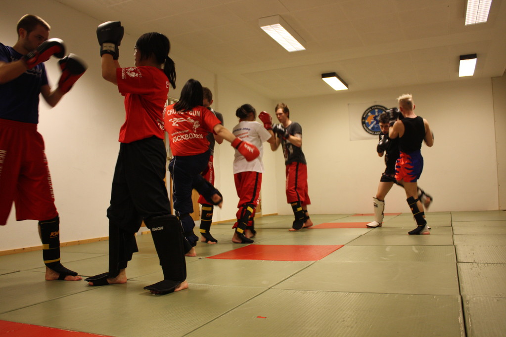 Kick-Thaiboxen, Sportschule Jan Springer