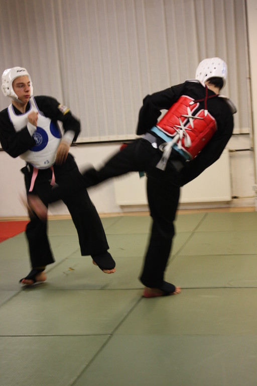 Kuksool Hapkido - Prüfung 4.Dezember 2009 - Sportschule Jan Springer