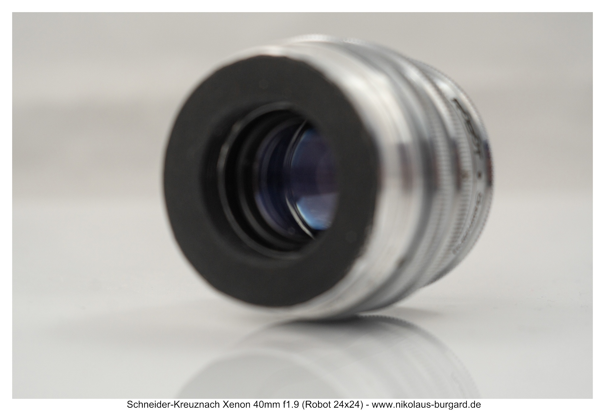 Schneider-Kreuznach Xenon 40mm f1.9 (Robot 24x24) - Nikolaus Schneider-Kreuznach Xenon 40mm f1.9 (Robot 24x24) - Nikolaus