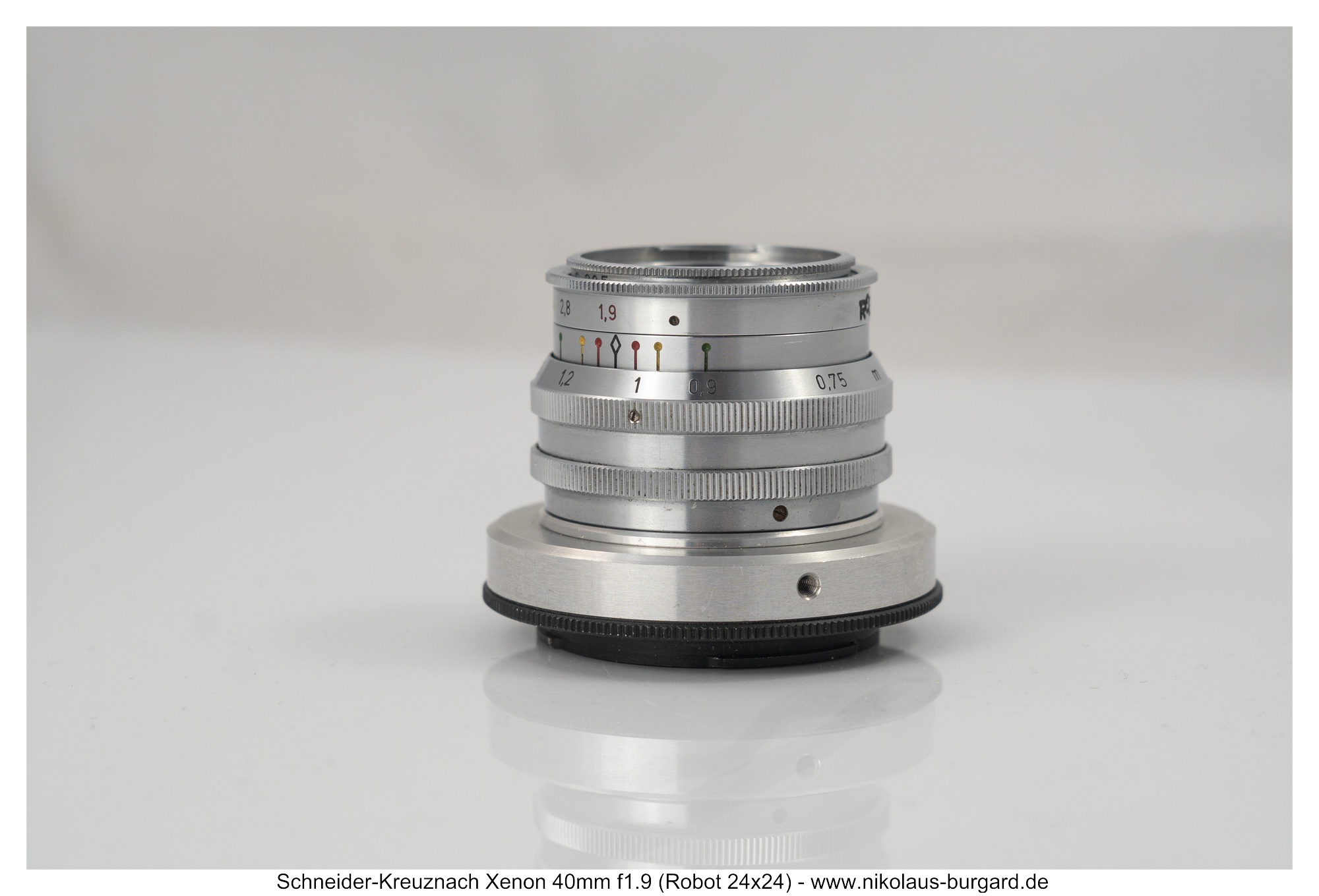 Schneider-Kreuznach Xenon 40mm f1.9 (Robot 24x24) - Nikolaus Schneider-Kreuznach Xenon 40mm f1.9 (Robot 24x24) - Nikolaus